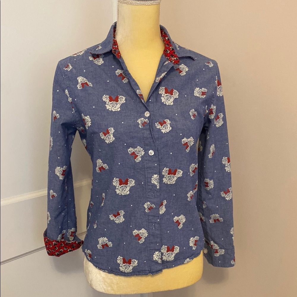 DISNEY PARKS Blue Button Down Shirt with Minnie Mouse rose print